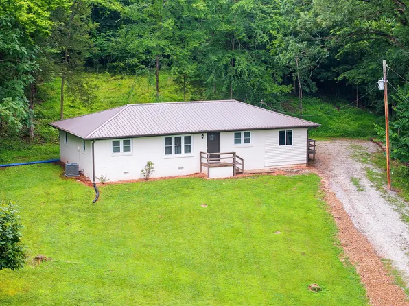 112 Sam Horner Ln, Decaturville, TN 38329