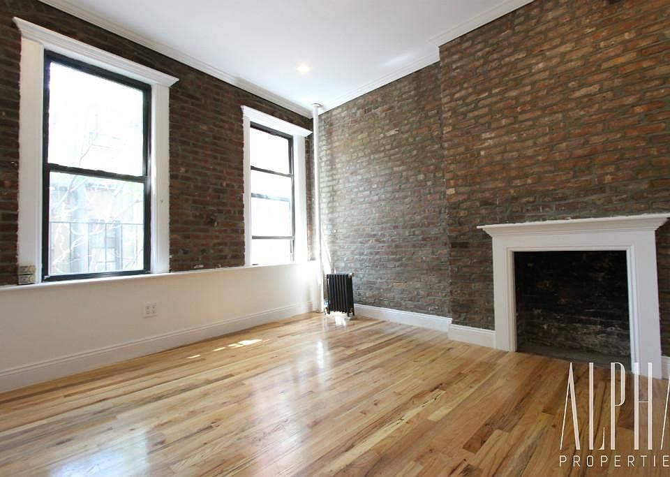1st image of 235 W 23rd St Fl 3