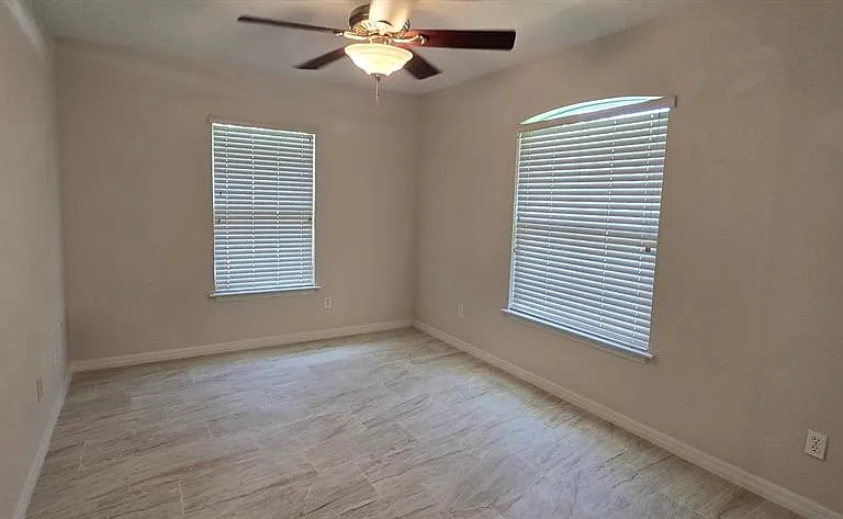 113 Teak Rd — Photo 16