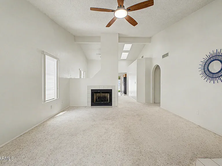 3510 E Hampton Ave #17 — Photo 24