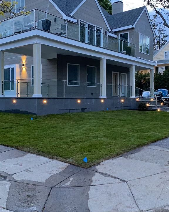 1st image of 168 Elmgrove Ave Floor 1