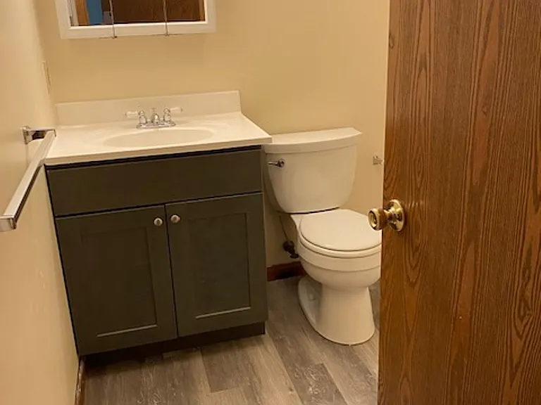52 Village Green Rd — Photo 46
