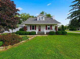 8901 E Jackson St, Selma, IN 47383