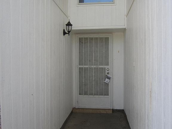 3rd image of 6720 Marble Canyon Dr