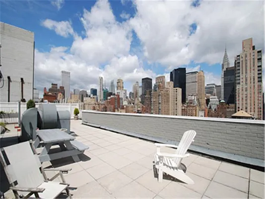 Rented by Buchbinder & Warren | media 6