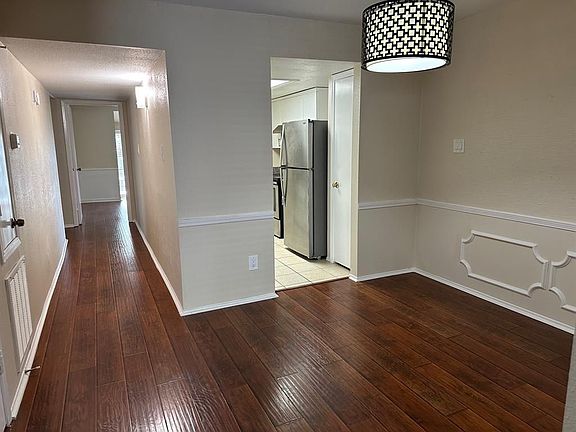 3rd image of 12633 Memorial Dr APT 48