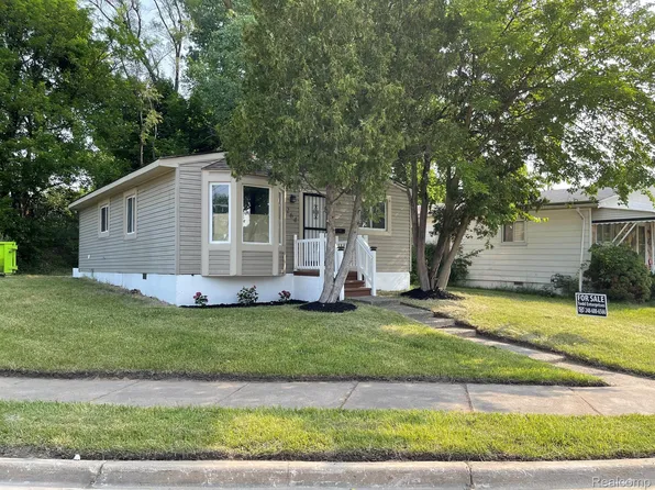 264 Nebraska Ave, Pontiac, MI 48341