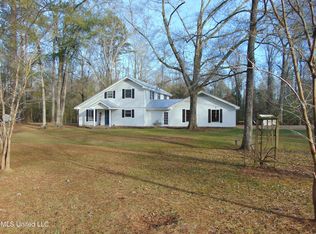 1024 Boleware Ln, Crystal Springs, MS 39059