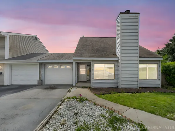 516 Gardiner Ct, Romeoville, IL 60446