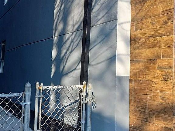 4th image of 479 2nd St