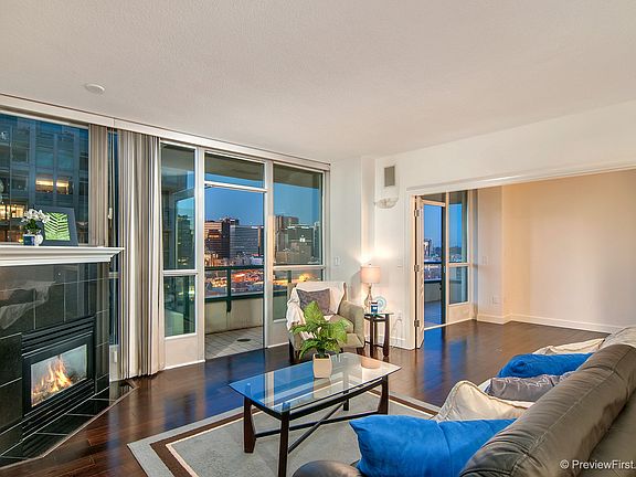 4th image of 555 Front St Unit 1801