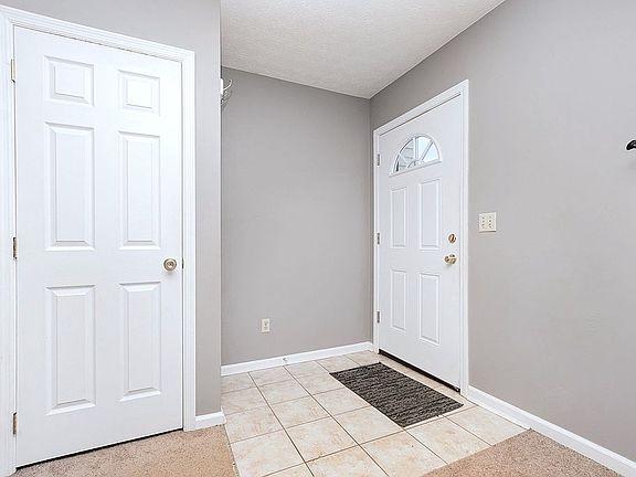 5th image of 4784 Shadowood Ct