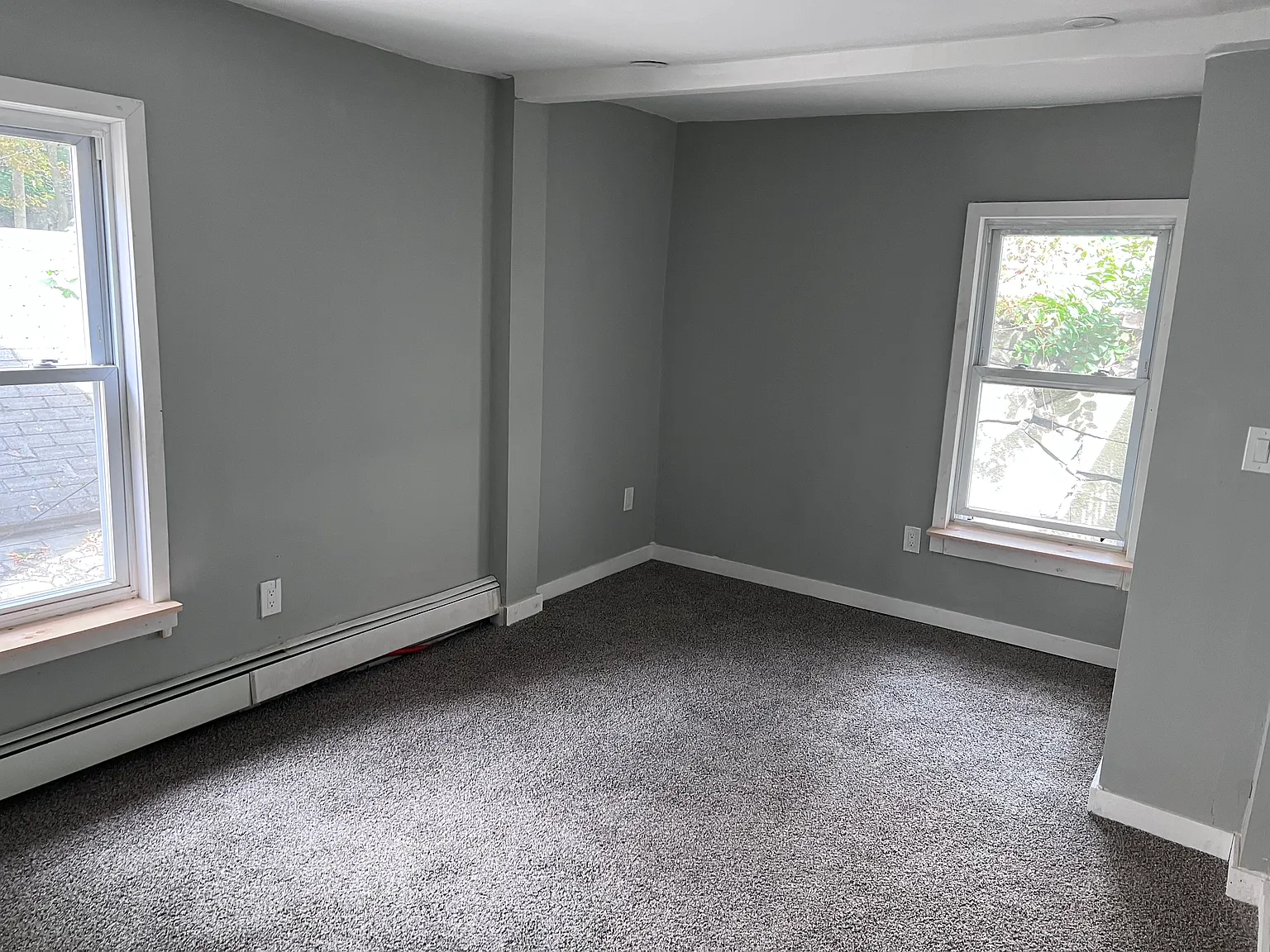 4 bed, 1200 sqft, $3,100 — Photo 2