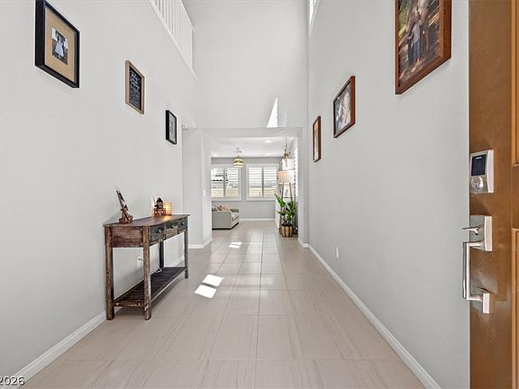 5th image of 10596 Deibel Ave