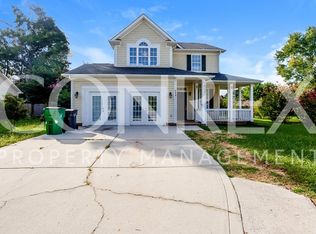 9039 Silver Coach Ln, Charlotte, NC 28273