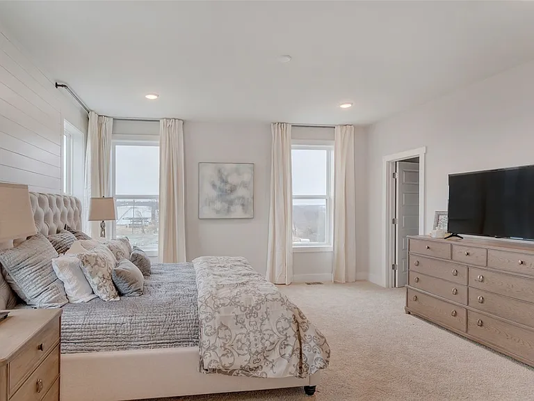 5930 Whitehurst Ln — Photo 18