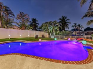 3351 NE 17th Way, Oakland Park, FL 33334