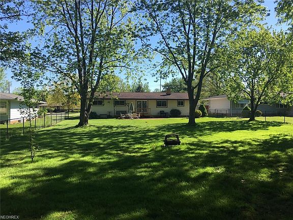 5th image of 7656 Alan Pkwy