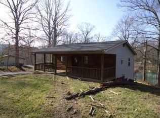 8672 S Ayers Dr, Nineveh, IN 46164