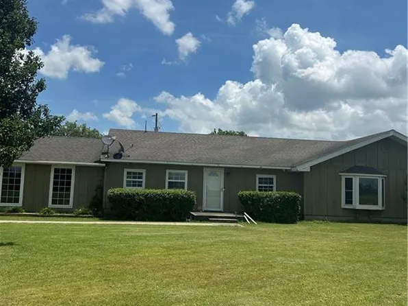 4570 County Road 2630, Coffeyville, KS 67337