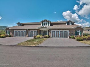 34 Wyndham Rd UNIT 34, South Abington Township, PA 18411