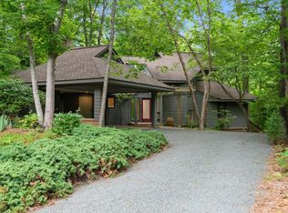 106 Millrock Ct, Carrboro, NC 27510