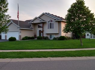 1103 Maplewood Ave SW, Isanti, MN 55040