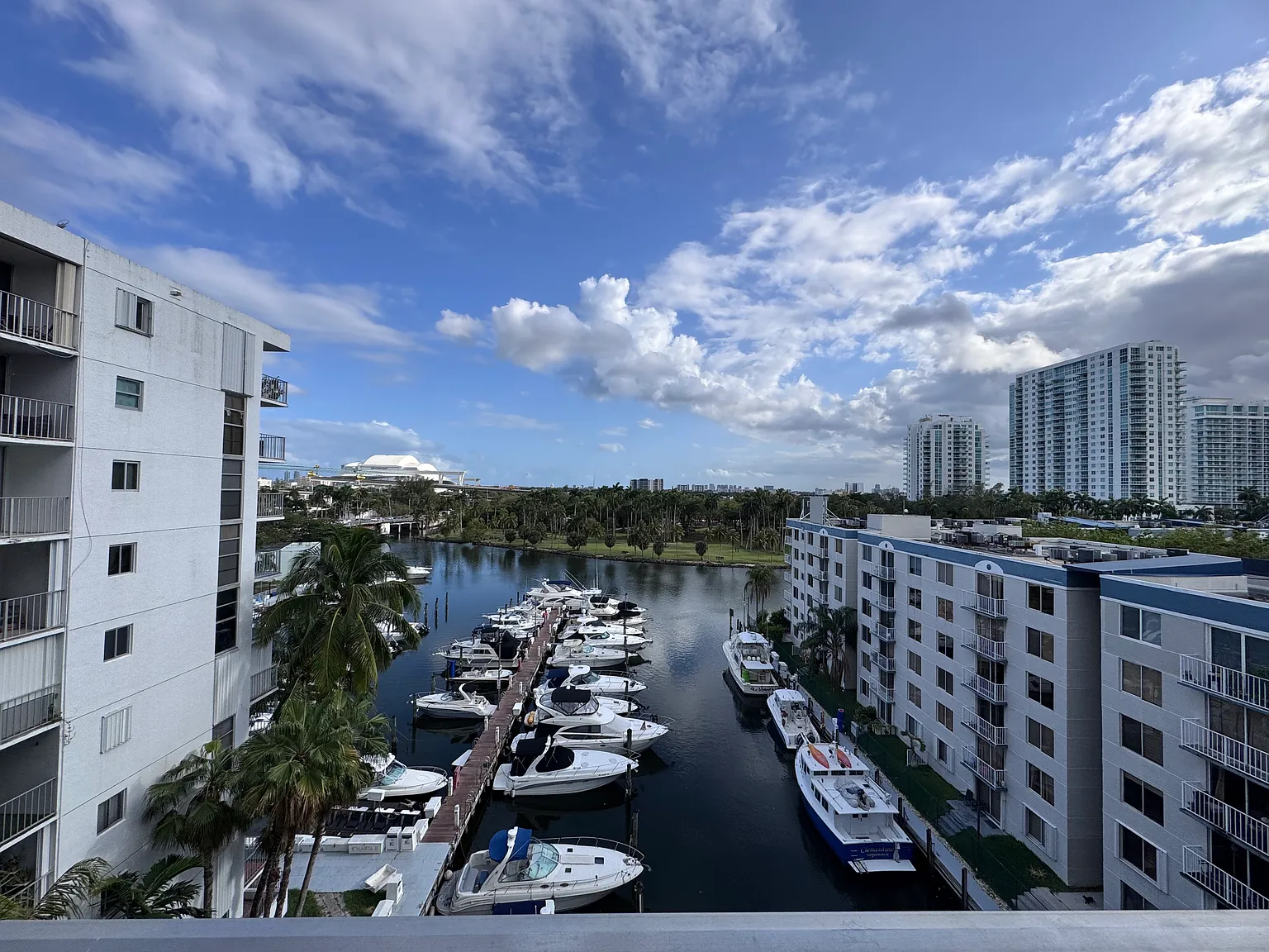 1 bed, 706 sqft, $2,100 — Photo 3