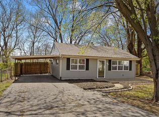 228 Lucinda Dr, Fairview Heights, IL 62208