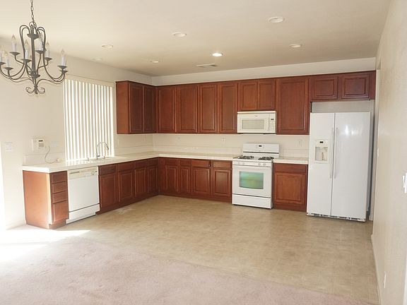 4th image of 2343 N Rock Creek Dr