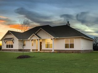 166 Chester Rd, Springtown, TX 76082