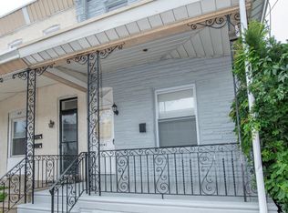 515 Green Ln, Philadelphia, PA 19128