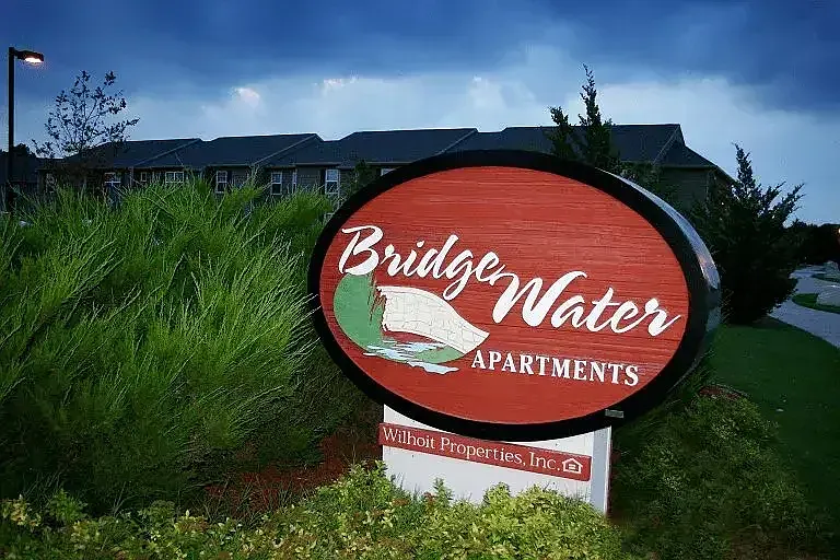 Bridgewater — Photo 12