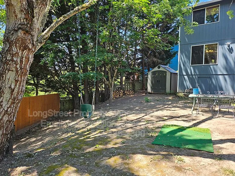 5806 SE Pine St — Photo 29