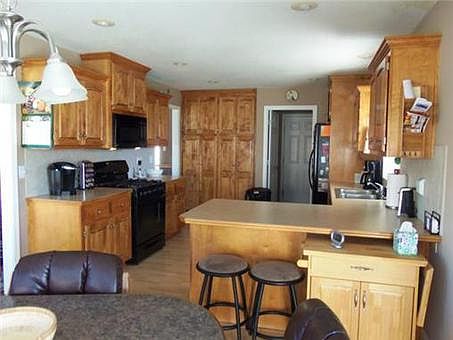 5th image of 958 NW Baytree Dr