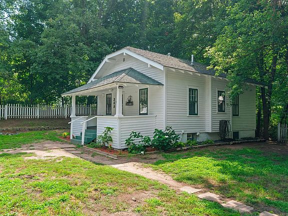 5th image of 355 West St
