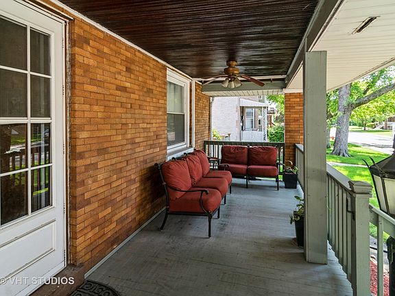 3rd image of 612 Ferdinand Ave