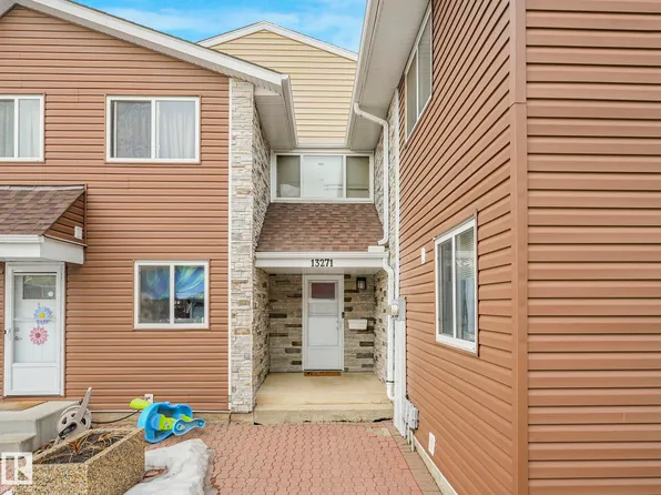 13271 47th St NW, Edmonton, AB T5A 3L5