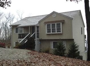 1797 Cherokee Rd, Lake Ozark, MO 65049