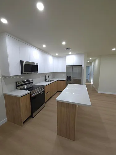 720 NW 33rd Ter Photo 1
