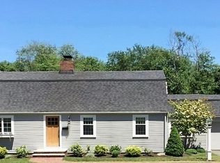 7 Tapley Rd, Lynnfield, MA 01940