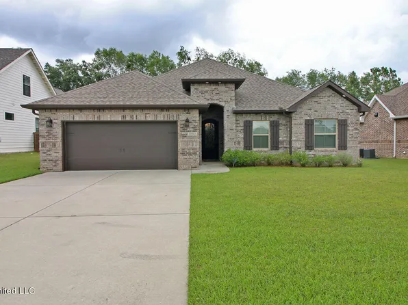 10502 E Landon Green Cir, Gulfport, MS 39503