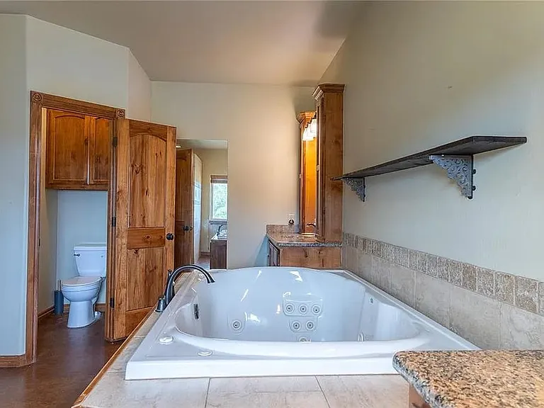 21698 SW Coombs Rd — Photo 12