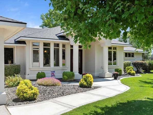 3113 Chardonnay Dr, Pasco, WA 99301