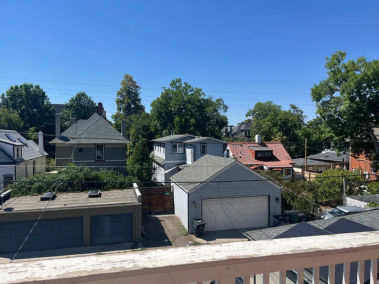 1259 N York St #1 — Photo 9