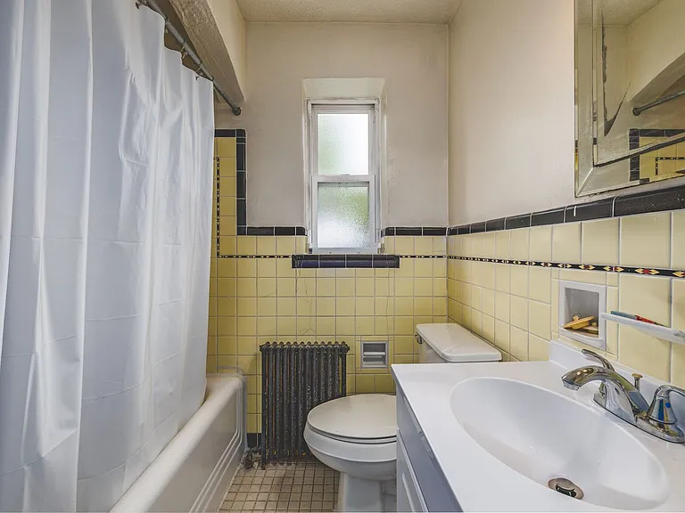 1br Near Uc, Daap & Hospitals | Prime Riddle Road Location — Photo 30