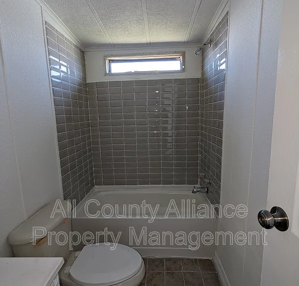 34335 Lodge Dr — Photo 15