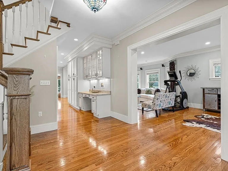 34 Glen Rd — Photo 11