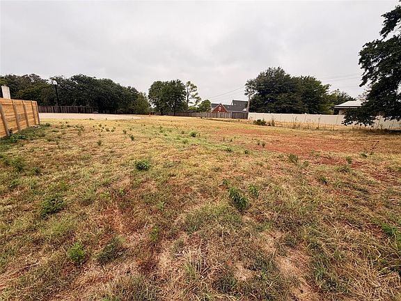 5th image of 1929 Carleton Ln Lot 7