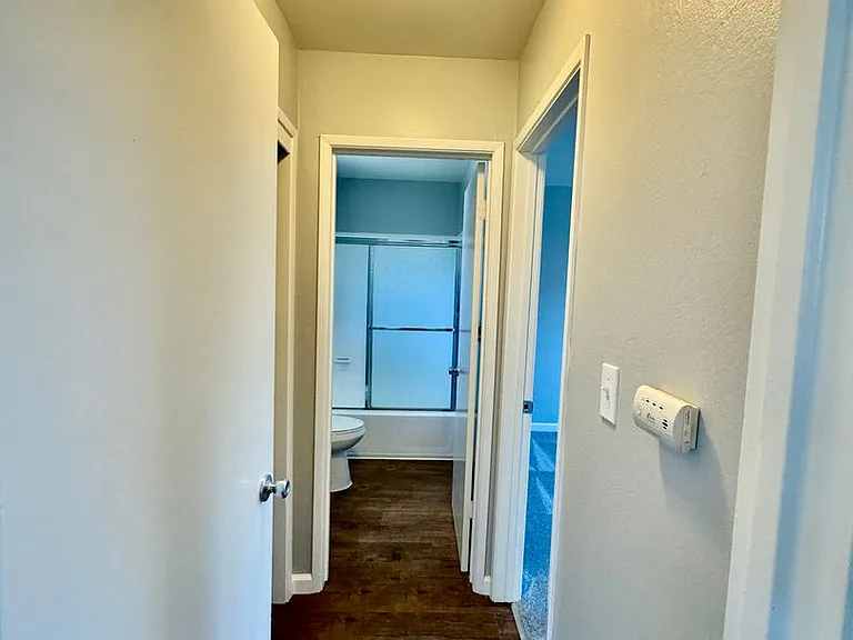 665 Kirkland Dr — Photo 2